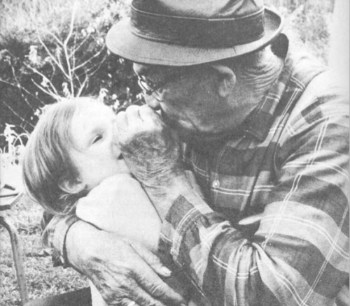 Ozark Encyclopedia – H – Hive&nbsp;Charming