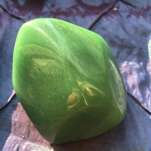 4. green aventurine / krista-mitchell.com