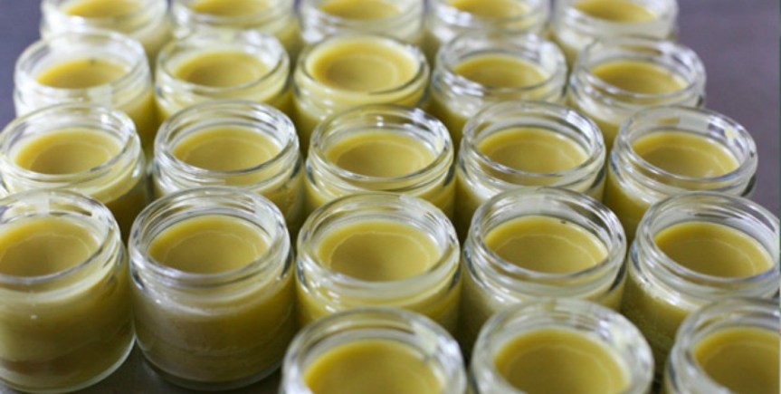 NAHA | Herbal Salves for&nbsp;Aromatherapy